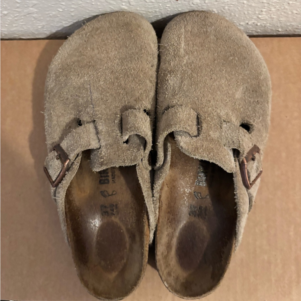 Birkenstock Boston Suede Beige Clogs
